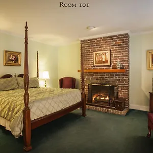 17 Hundred 90 And Restaurant 3* Savannah
