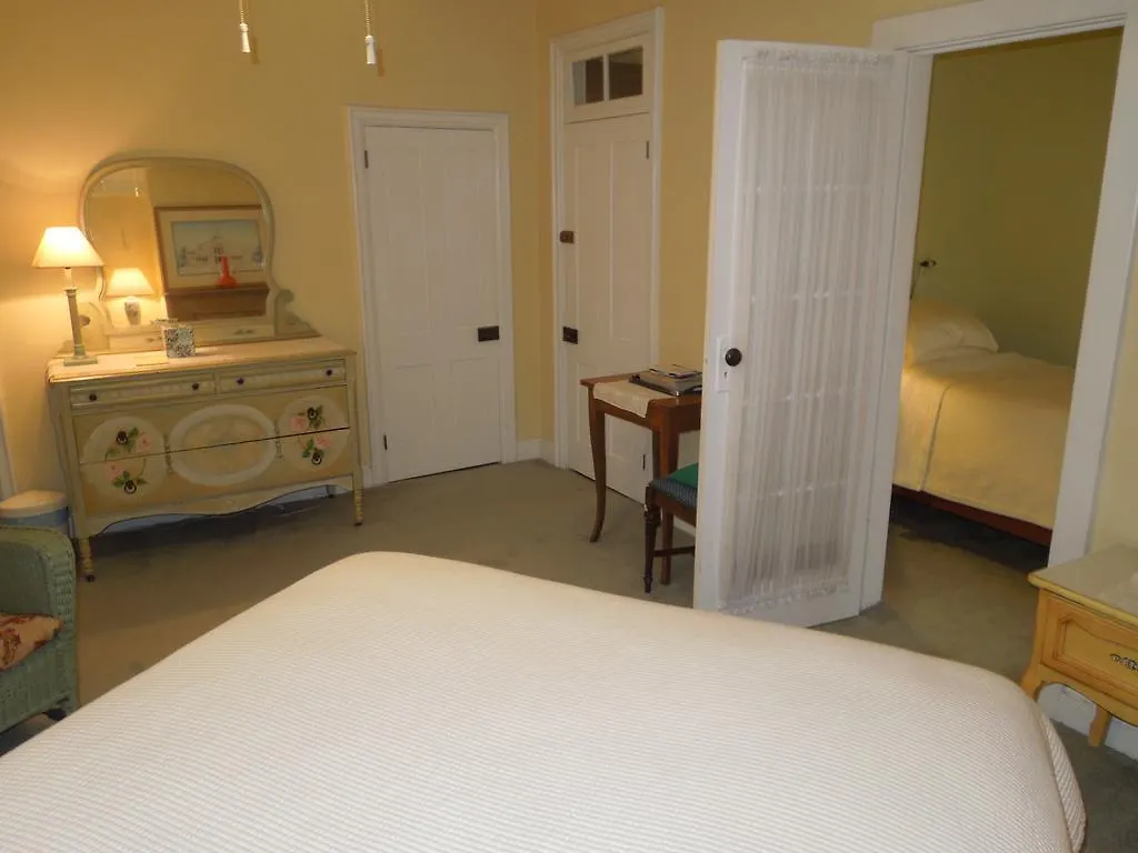 Victorian Bed & Breakfast Of Staten Island Bayonne United States