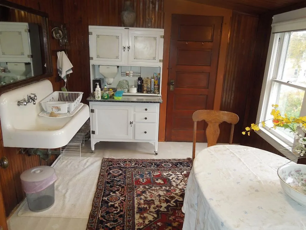 Victorian Bed & Breakfast Of Staten Island Bayonne